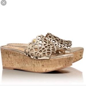 Like New Tory Burch Gold Dunn cork platform sandal